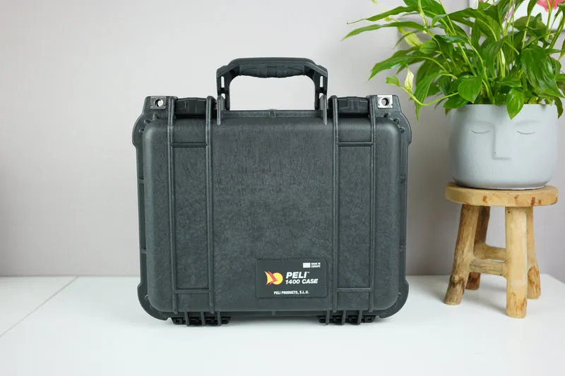 Monochrome - Peli - Watch Case 10 - Black