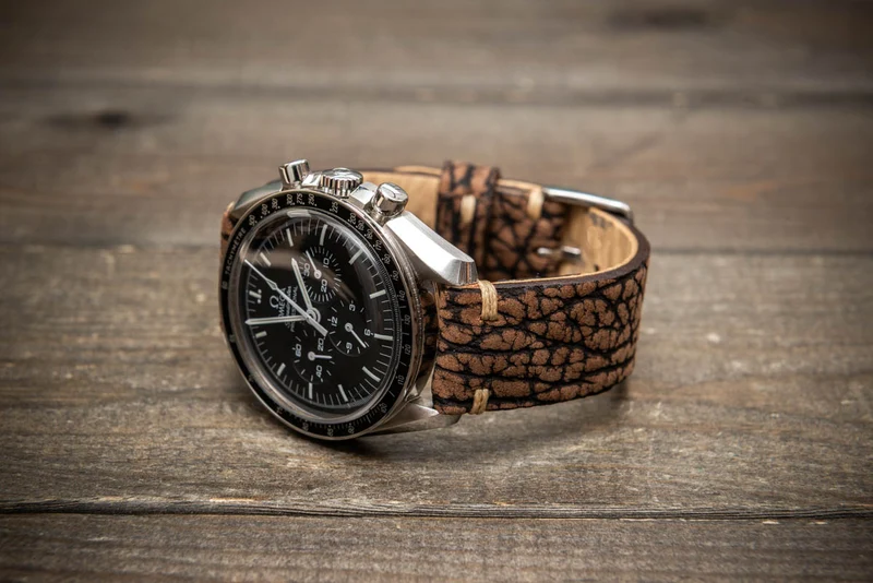 Prairie Brown Bison Leather Watch Strap – Unique Texture, Limited Edition