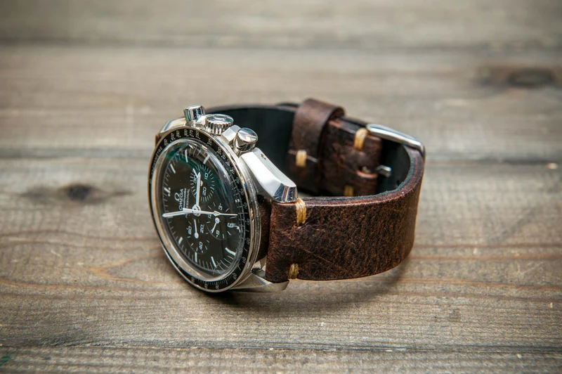 African Kudu Leather Watch Strap – Handmade in Finland | Finwatchstraps | Dark Brown Distressed Leather Band