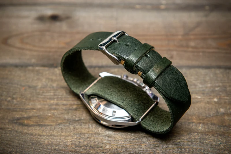 One-piece, single pass watch band, Emerald green, watch strap 10-26 mm
