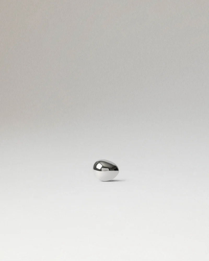 Gravity ear piercing