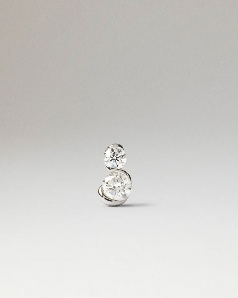 Diamonds and White Gold Dafne single earring