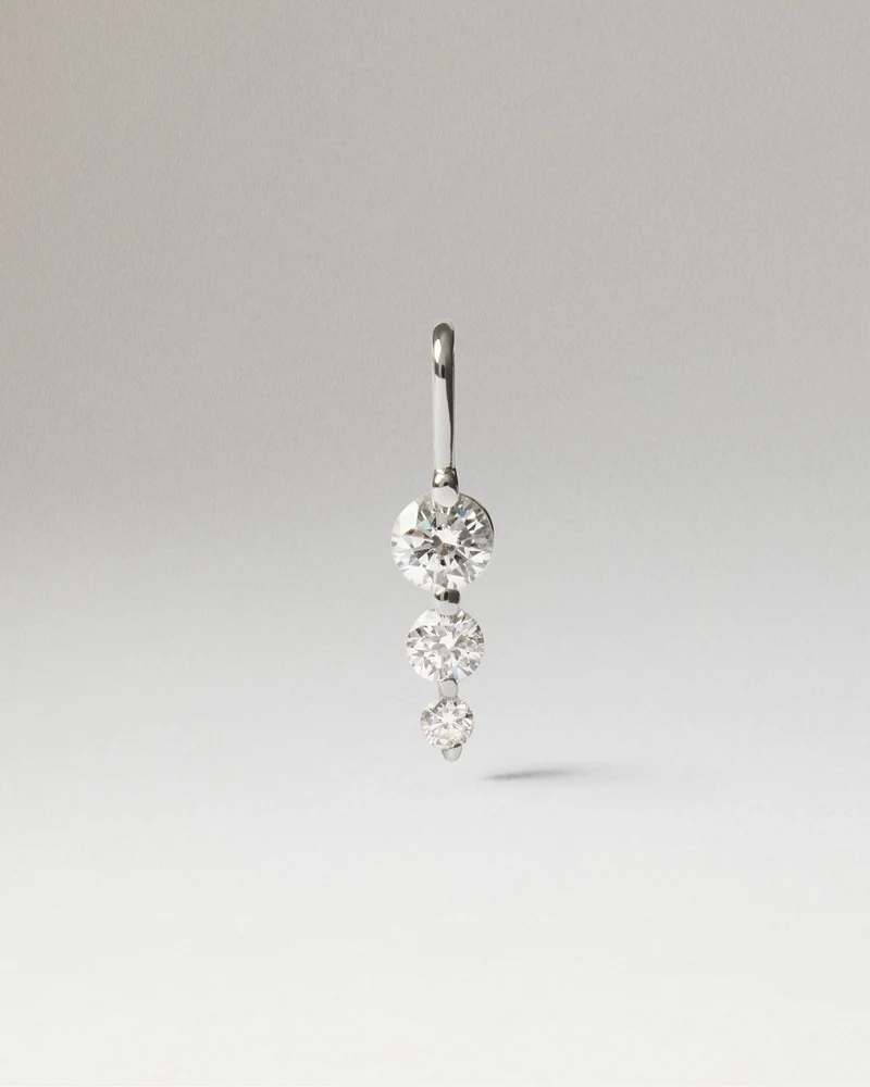 Diamonds and White Gold Iris Pendant