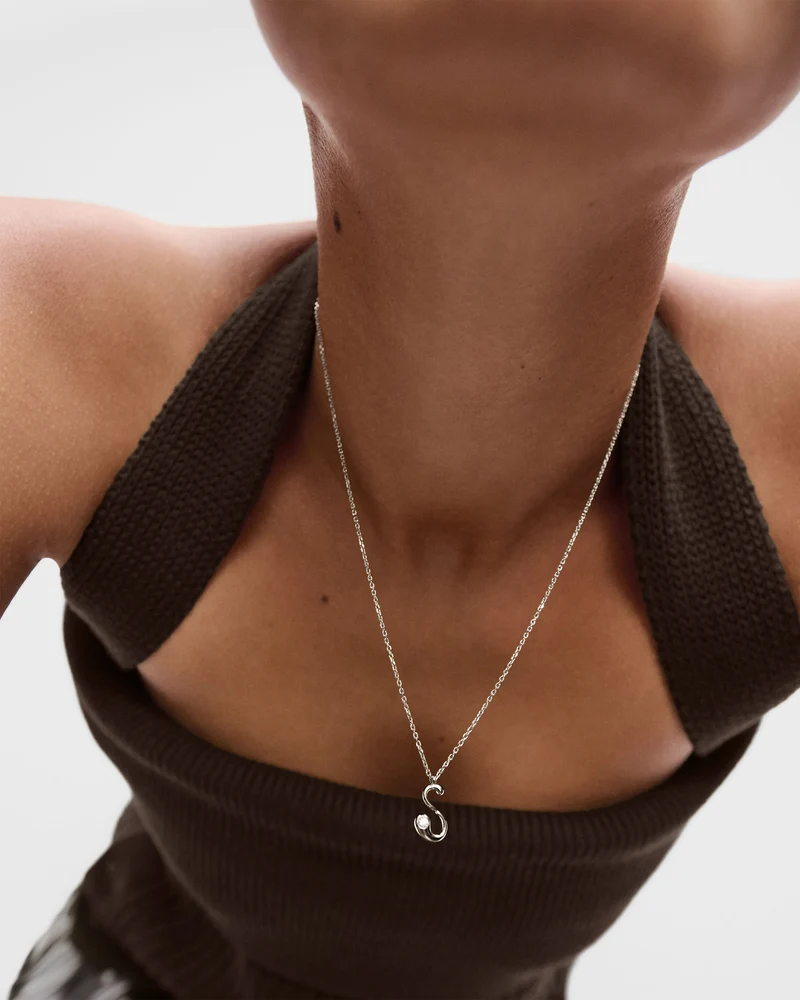 Initial Silver pendant necklace