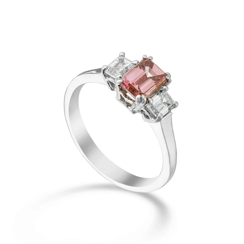X-Diamond anello diamanti lgd emerald centrale pink XDATREM025WBP-22061110074