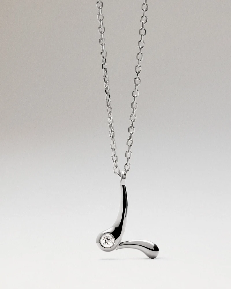 L initial silver pendant necklace