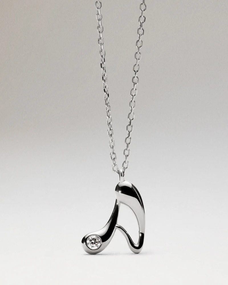 A initial silver pendant necklace