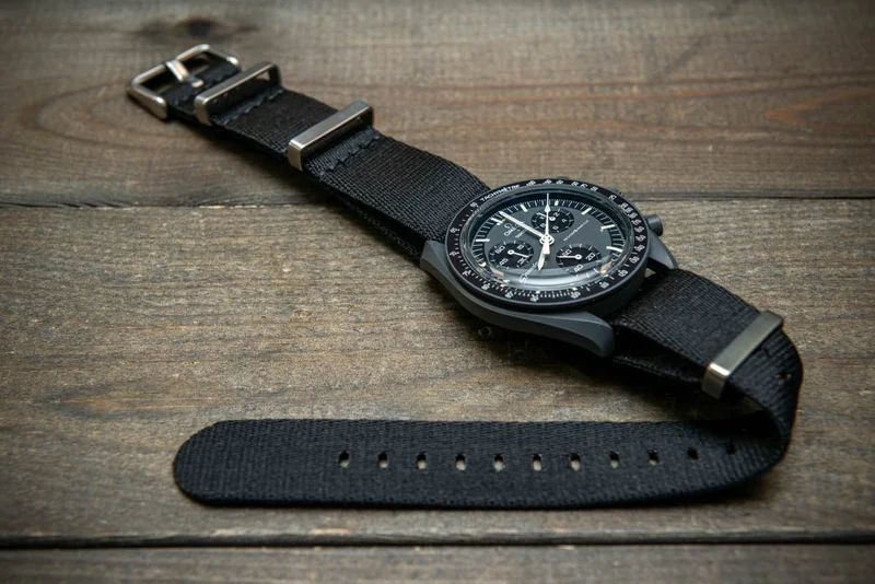 Military Nylon Watch Strap, Army Style Single Pass Watch Band by FinWatchStraps®,watch lugs 20 mm,22 mm.