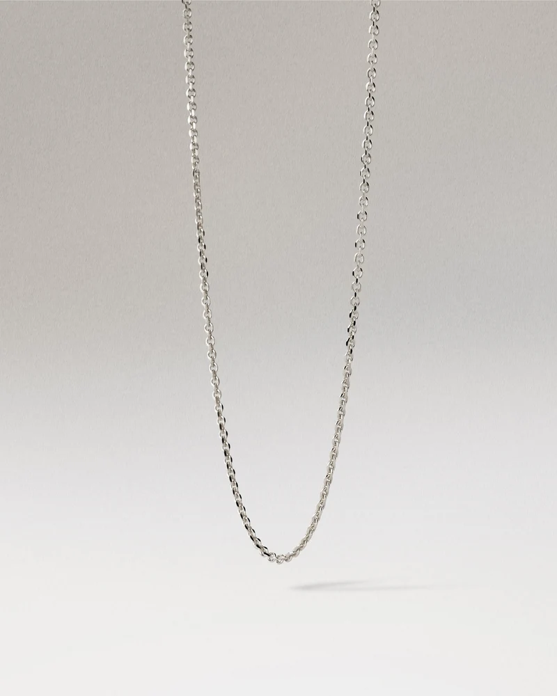 Essential silver chain necklace