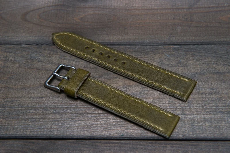 Buttero leather watch strap (Verdone), handmade in Finland - 16mm, 17 mm, 18mm, 19 mm, 20mm, 21mm, 22mm, 23 mm, 24mm, 25 mm, 26 mm.
