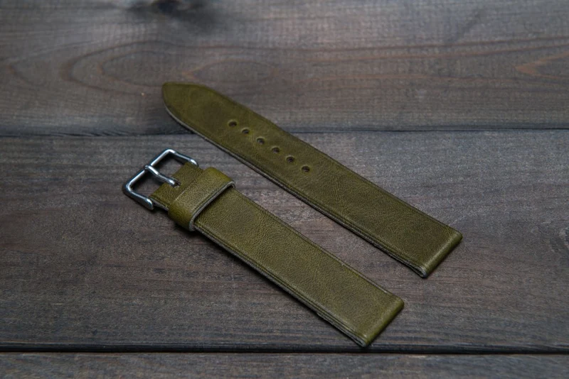 Buttero leather watch strap (Verdone), handmade in Finland - 10mm, 12 mm, 14 mm, 16mm, 17 mm, 18mm, 19 mm, 20mm, 21mm, 22mm, 23 mm, 24mm, 25 mm, 26 mm.