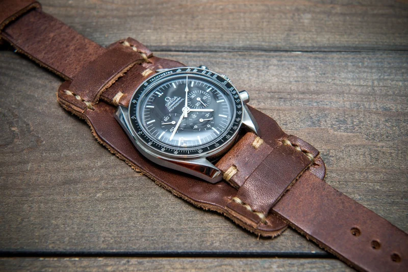 Bund-style Leather Watch Strap, Aviator model, Horween Derby Nut Brown