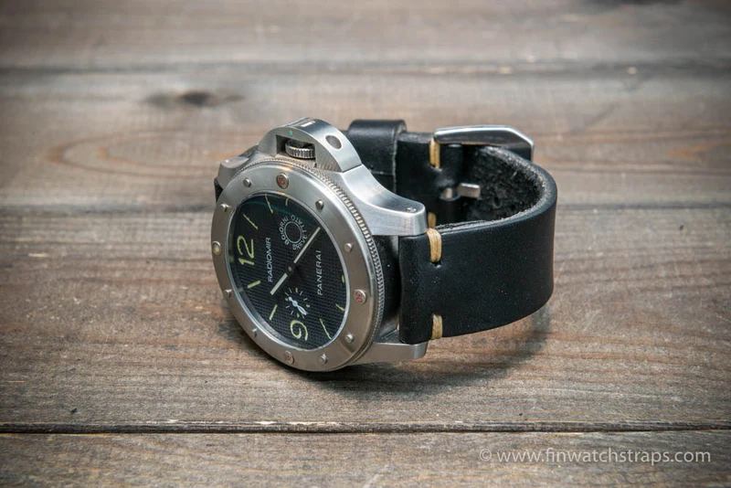 Wickett & Craig leather watch strap, 3,5-4 mm thick