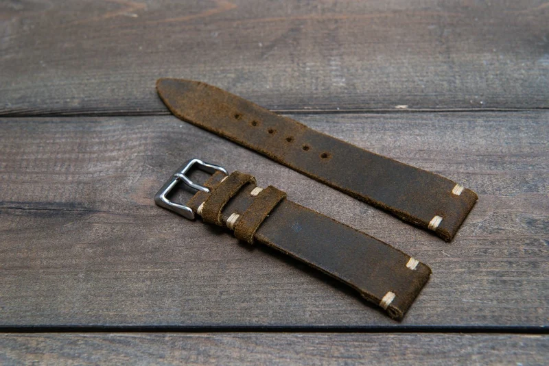 Suede vintage leather watch strap (Chase commander), handmade in Finland