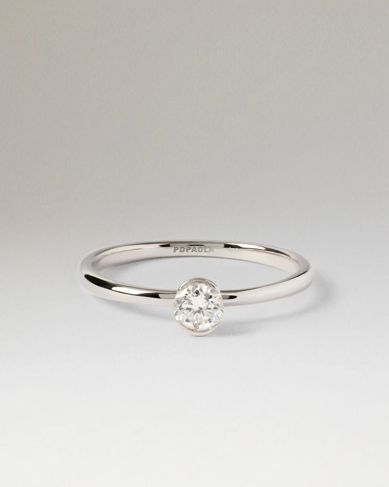Diamond and white Grace Mini solitary ring