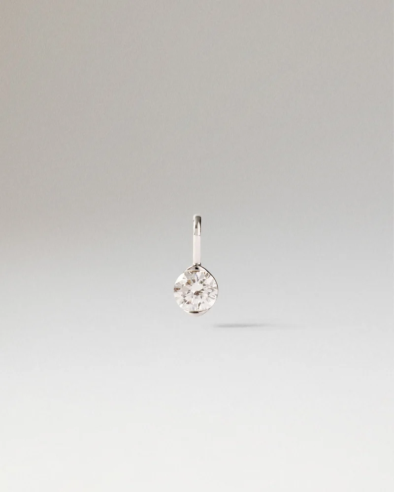 Diamond and white gold Grace Mini pendant