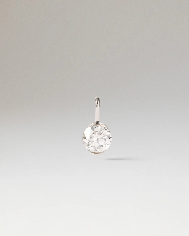 Diamond and white gold Grace pendant