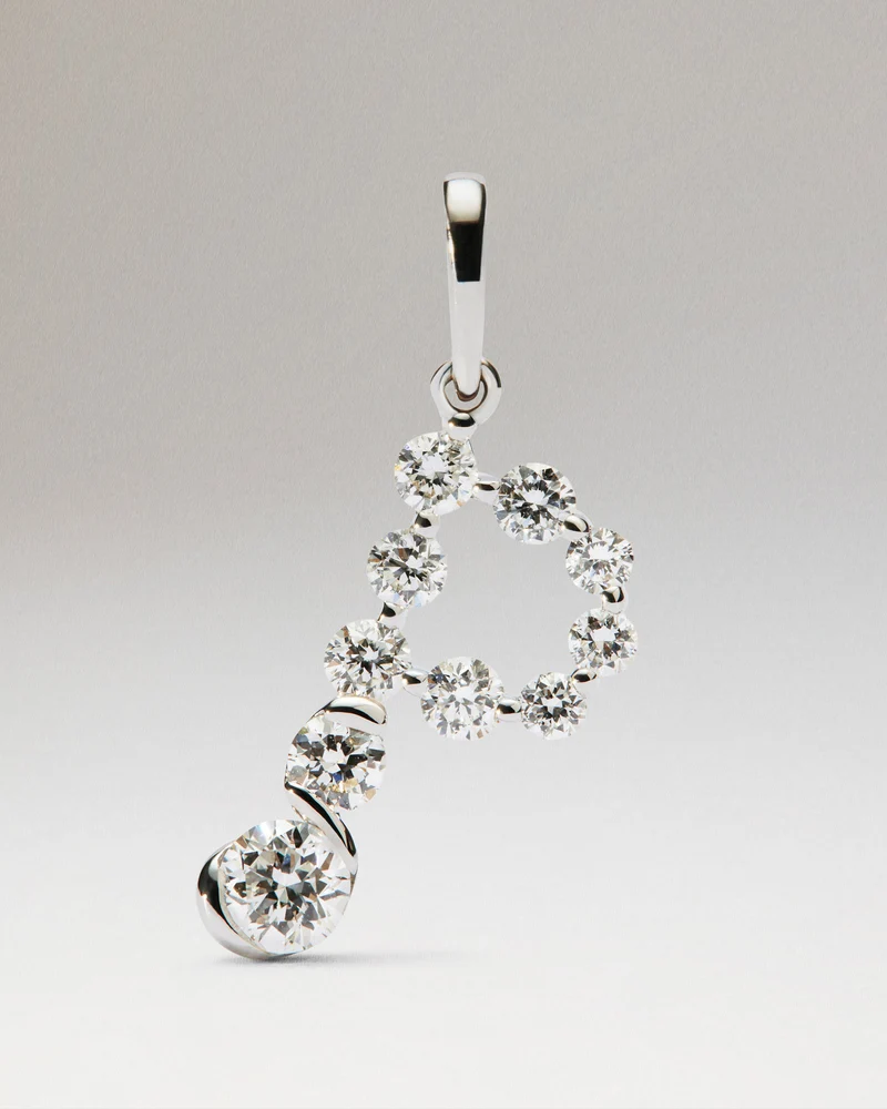 Diamonds and white gold P initial pendant
