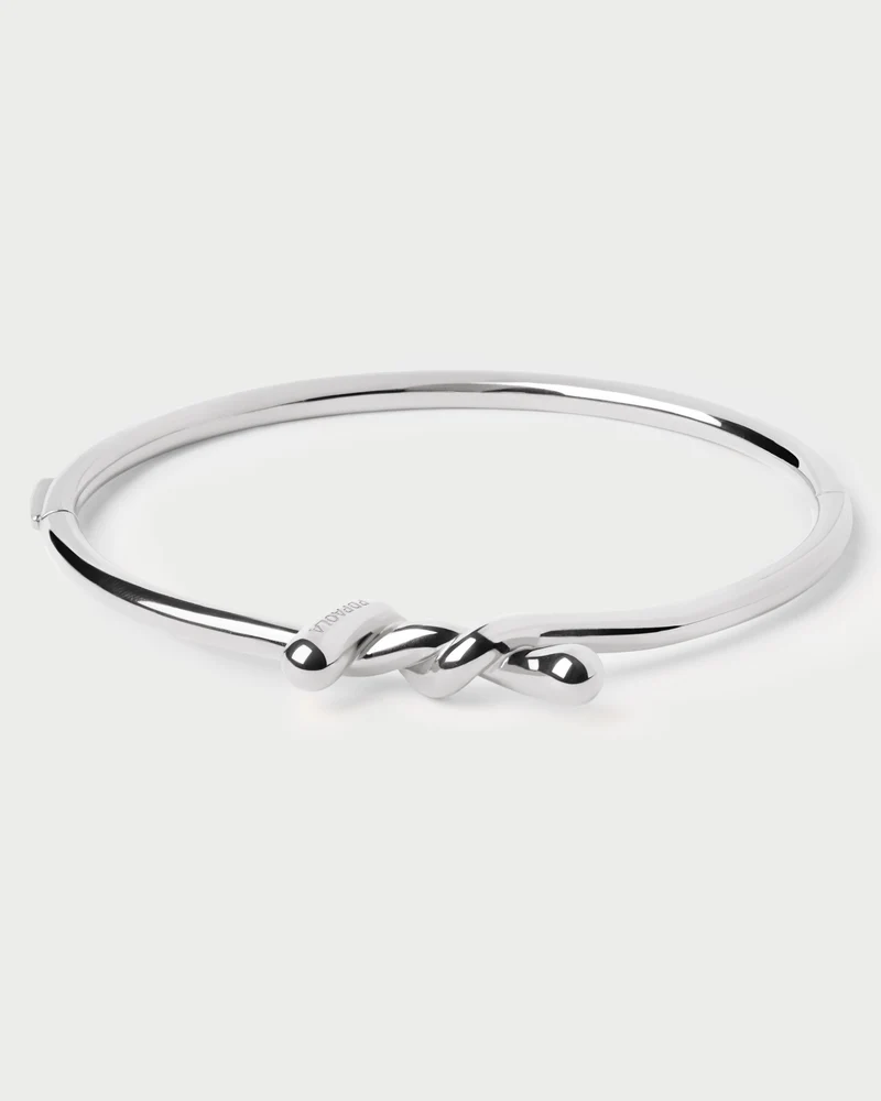 Twist silver bangle