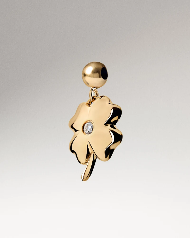 Clover charm