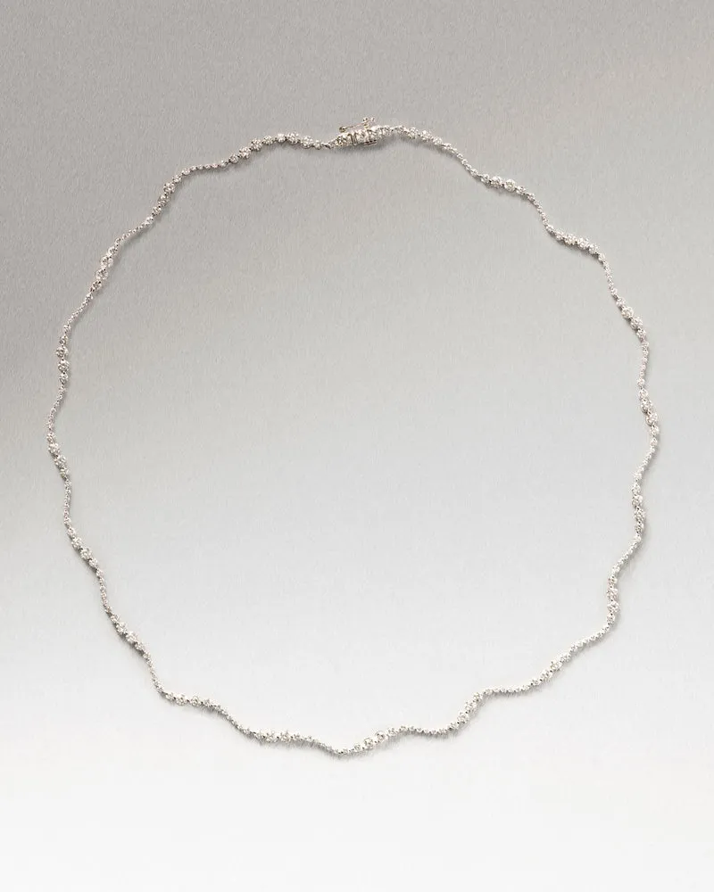 Diamonds and white gold Venus choker necklace