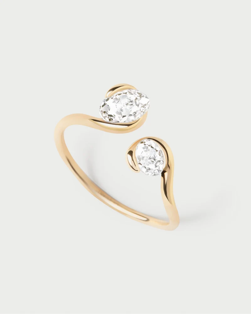 Diamonds and gold Lea ring