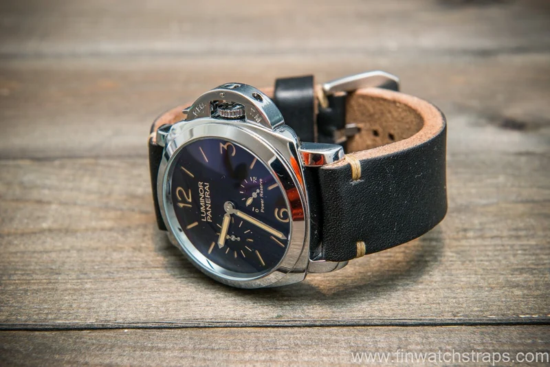 Bridle backs bull leather watch strap 5-6 mm thick, black, handmade in Finland - 16-26mm