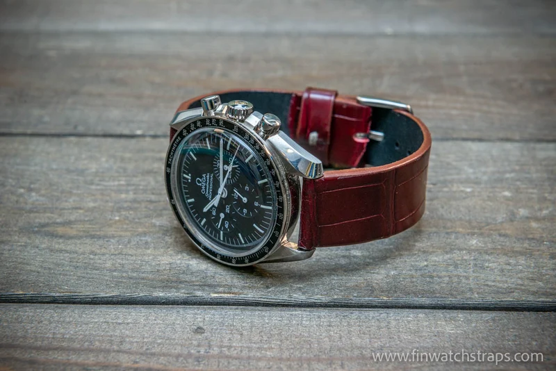 Alligator watch strap, French Croco, Burgundy, handmade in Finland, 10-26 mm.