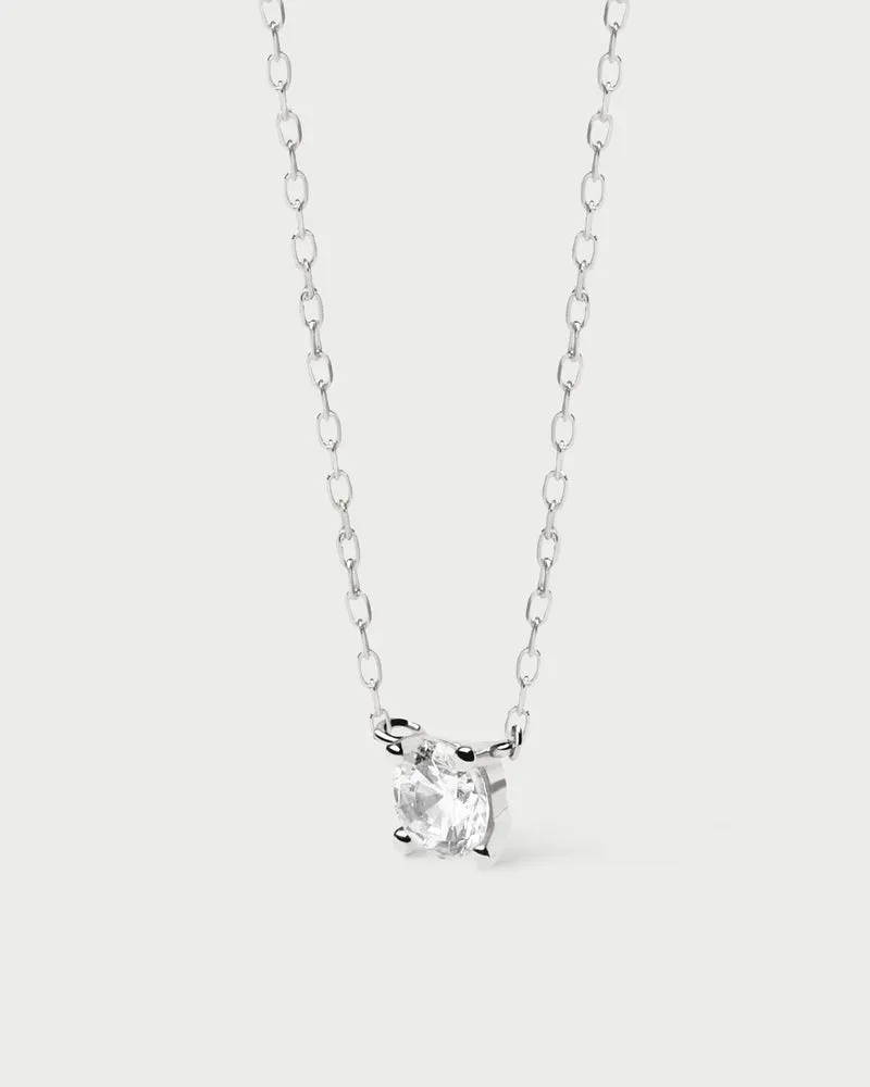 Diamonds and White Gold Solitaire Medium Necklace