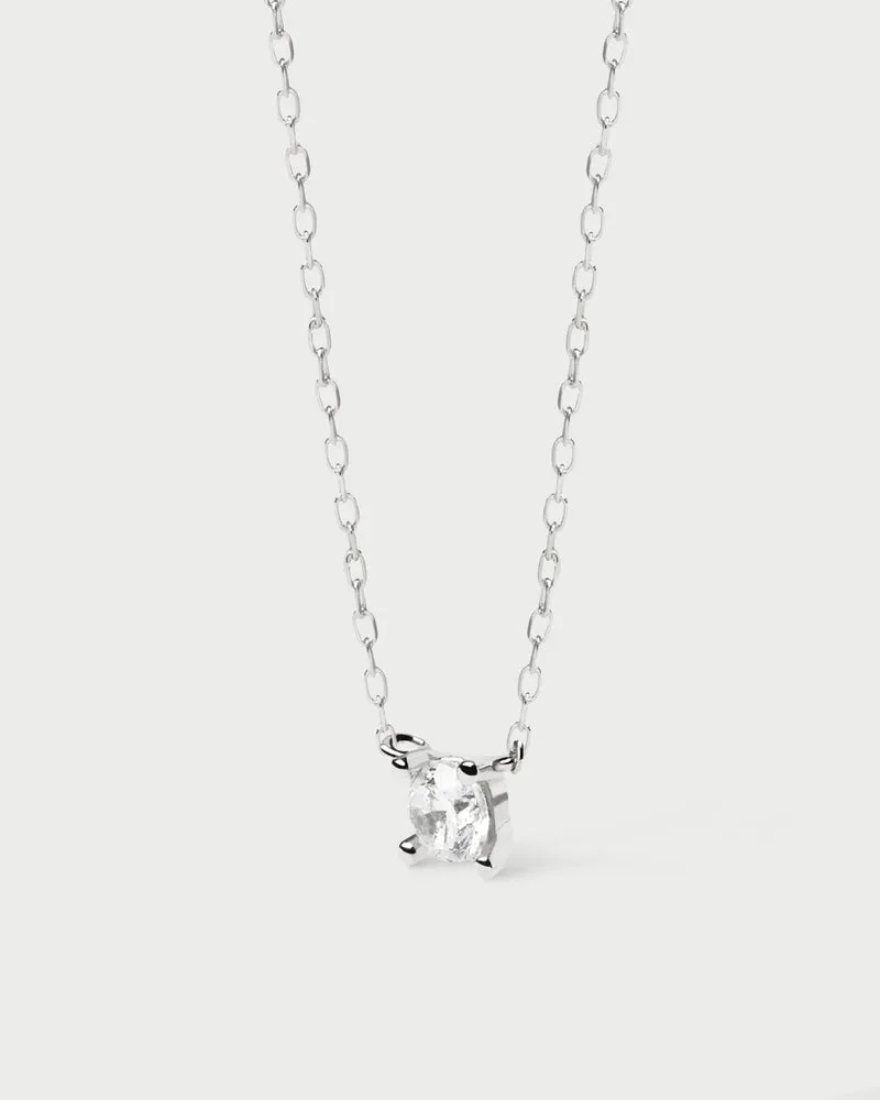 Diamonds and White Gold Solitaire Mini Necklace