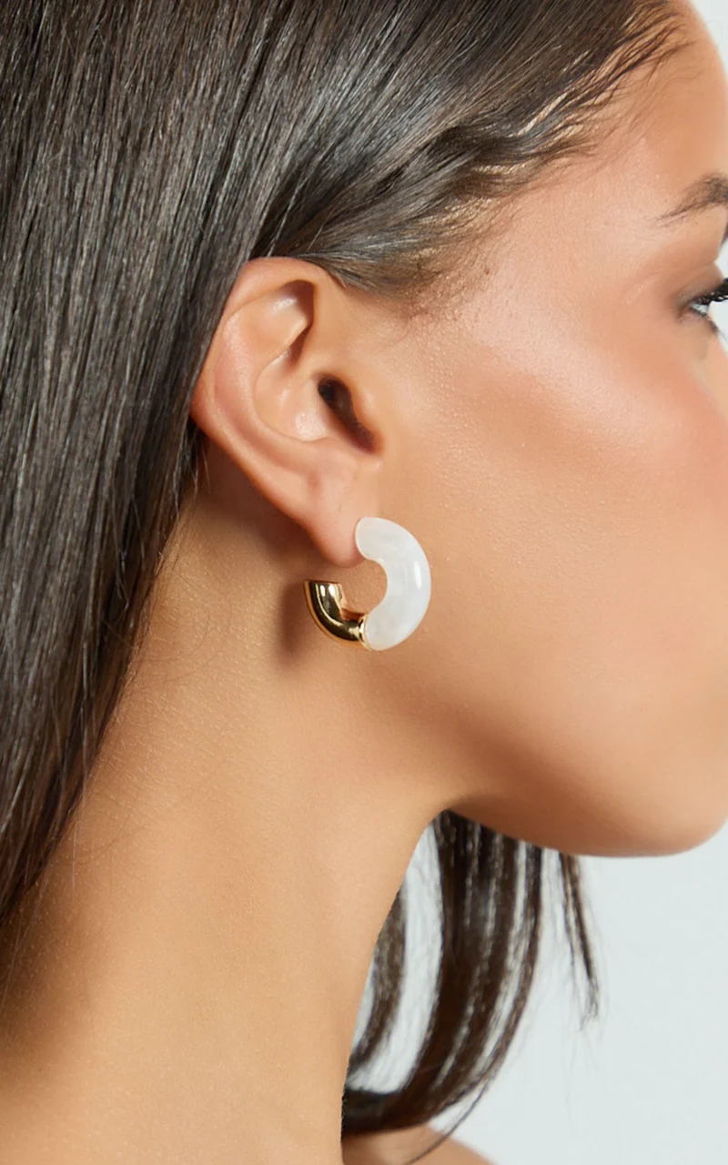 Helda Resin Half Hoop Earrings in Ivory/Gold