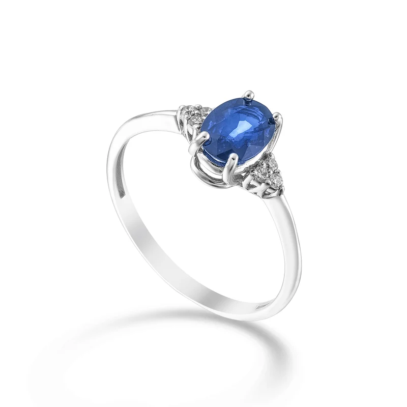 Nihama an 18k zaffiro ovale 7x5 e diamantini laterali NA5210O4ZFD