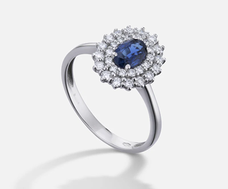 Nihama an 18k zaffiro n. ovale 6x4 ct.0,67 dia ct.0,37 NA5116O4ZFN067