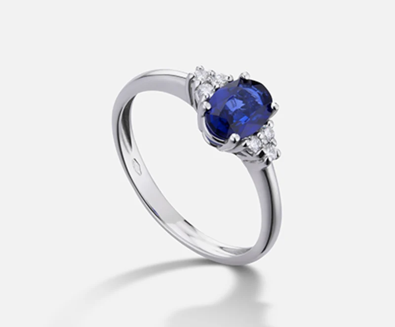 Nihama an 18k zaffiro n. ovale 7x5 ct.1,05 dia ct.0,09 NA5112O4ZFN105