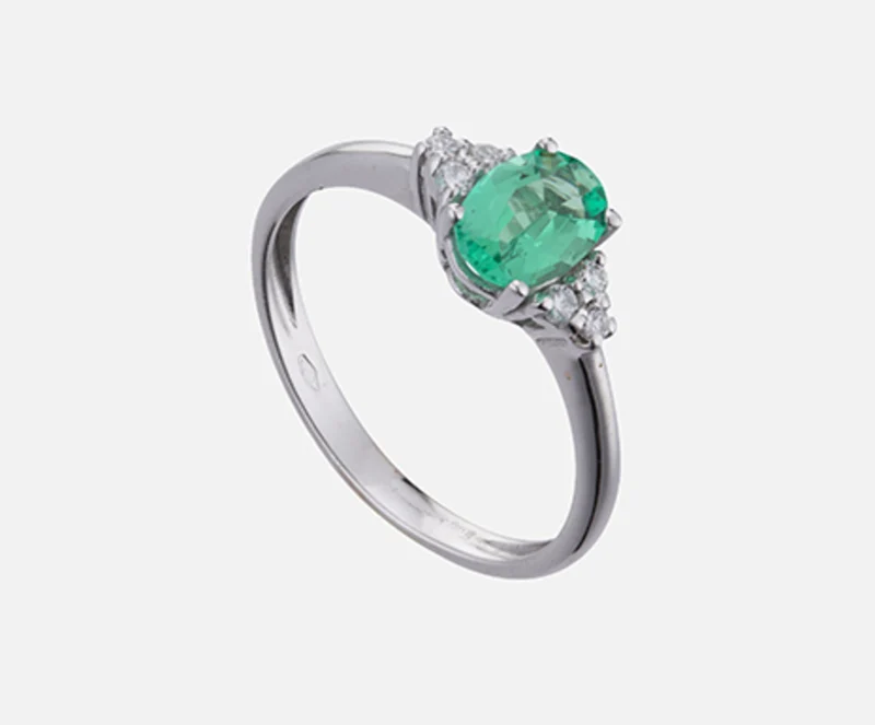 Nihama an 18k smeraldo n. ovale 7x5 ct. 0,69 diam. ct. 0,09 NA5112O4SMN069