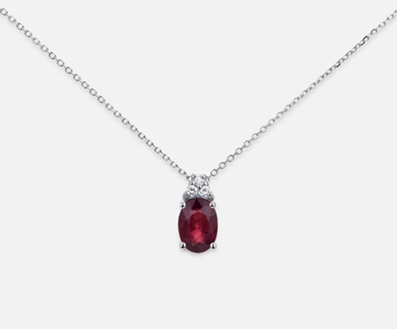 Mikiko cl 18k rubino ovale 7x5 ct.0,90 dia ct.0,045 MD5055O4RBC