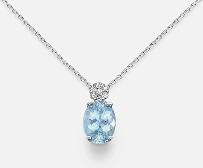 Mikiko cl 18k acquamarina ovale 7x5 ct.0,50 diam. ct.0,05 MD5025O4AM