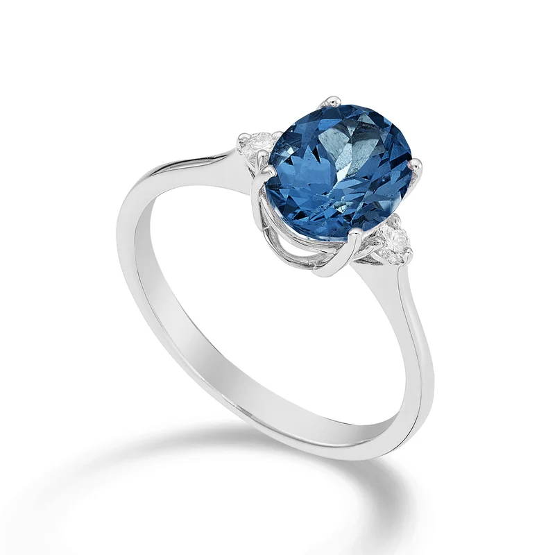 Mikiko an 18k topazio blu london ovale 7x9 ct.2,00 diam. ct.0,08 MA5143O4TPBL
