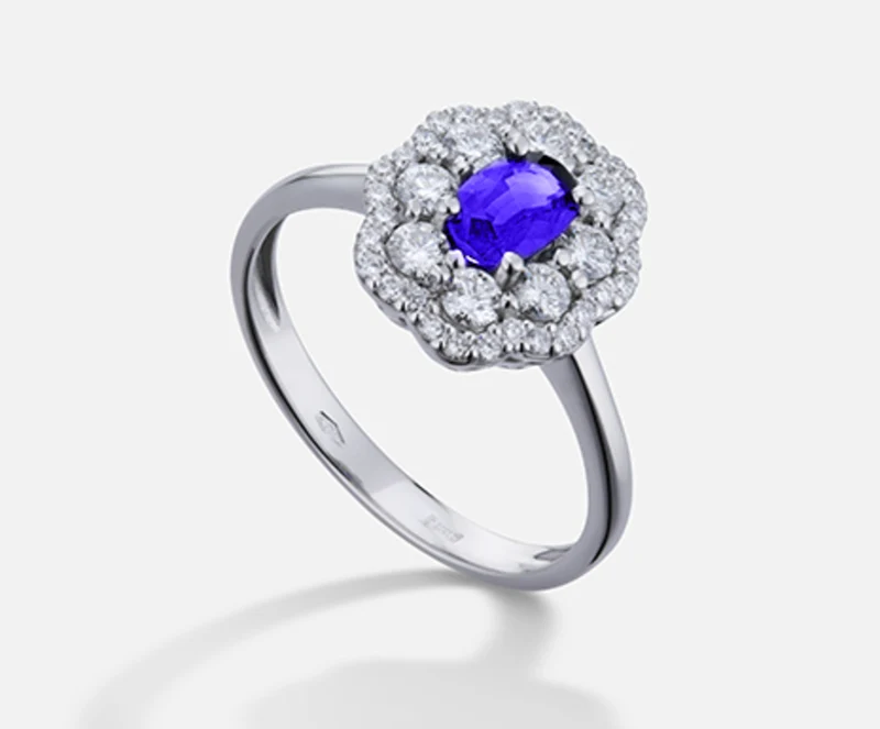Mikiko an 18k tanzanite n. ovale 6x4 ct.0,38 dia ct.0,63 MA5114O4TZN