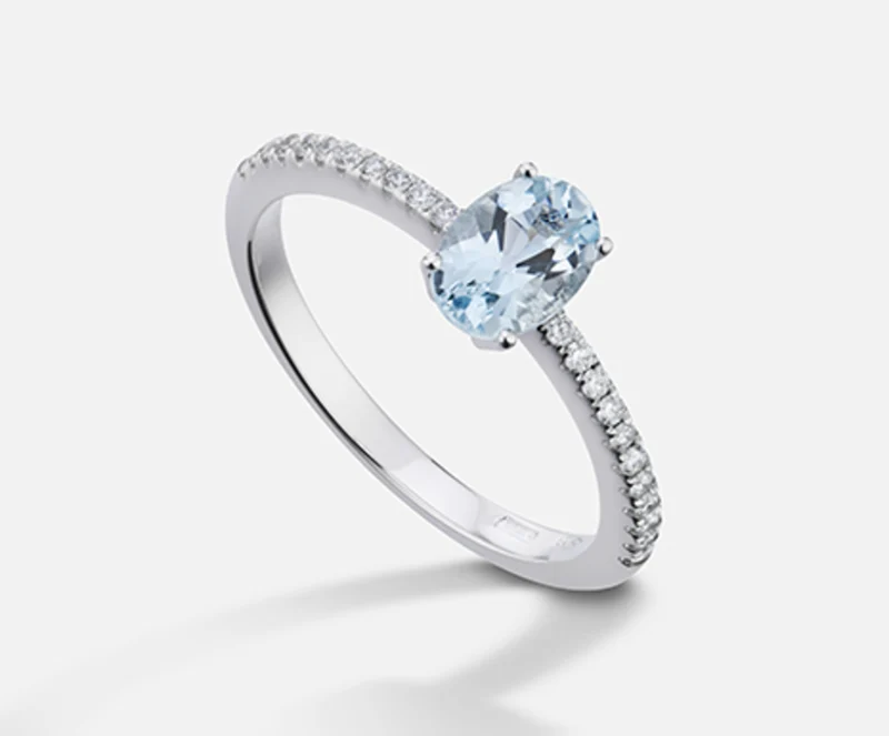 Mikiko an 18k acquamarina ovale 7x5 ct.0,50 diam. ct.0,13 MA5104O4AM