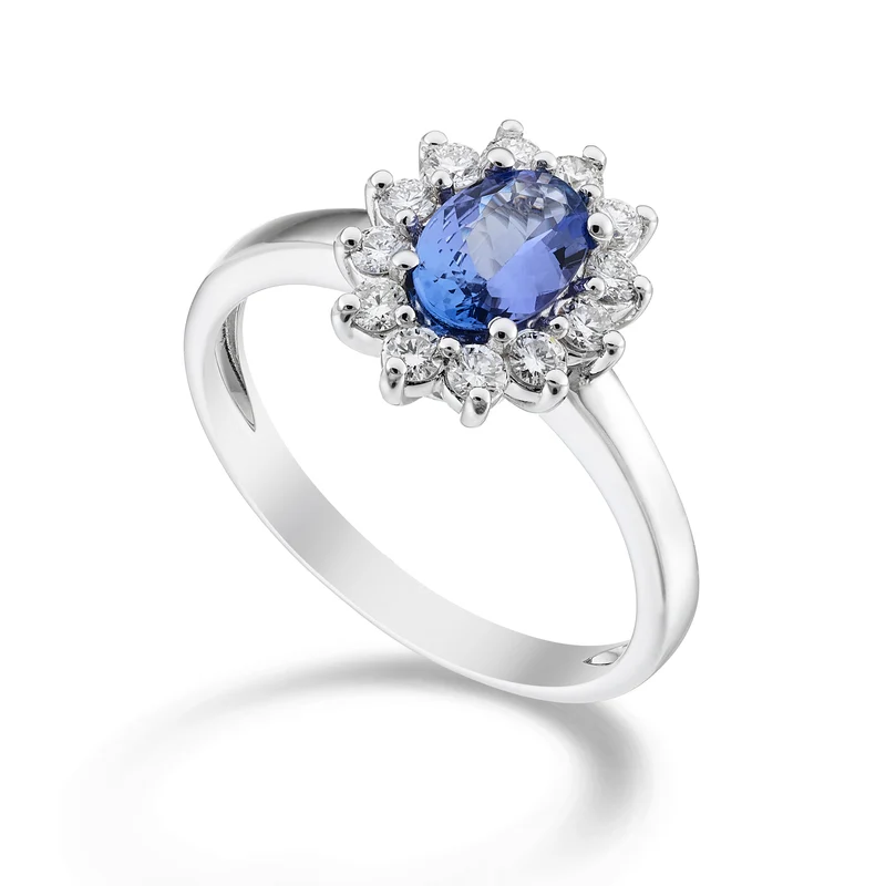 Mikiko an 18k tanzanite n. ovale 7x5 ct. 0,60 diam. ct. 0,30 MA5094O4TZN