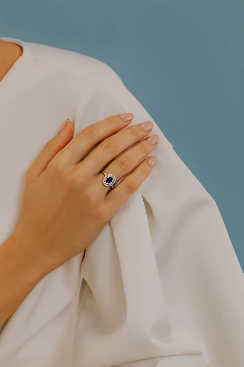 Comete Anello in Oro Diamanti e Zaffiro blu ovale ANB2419
