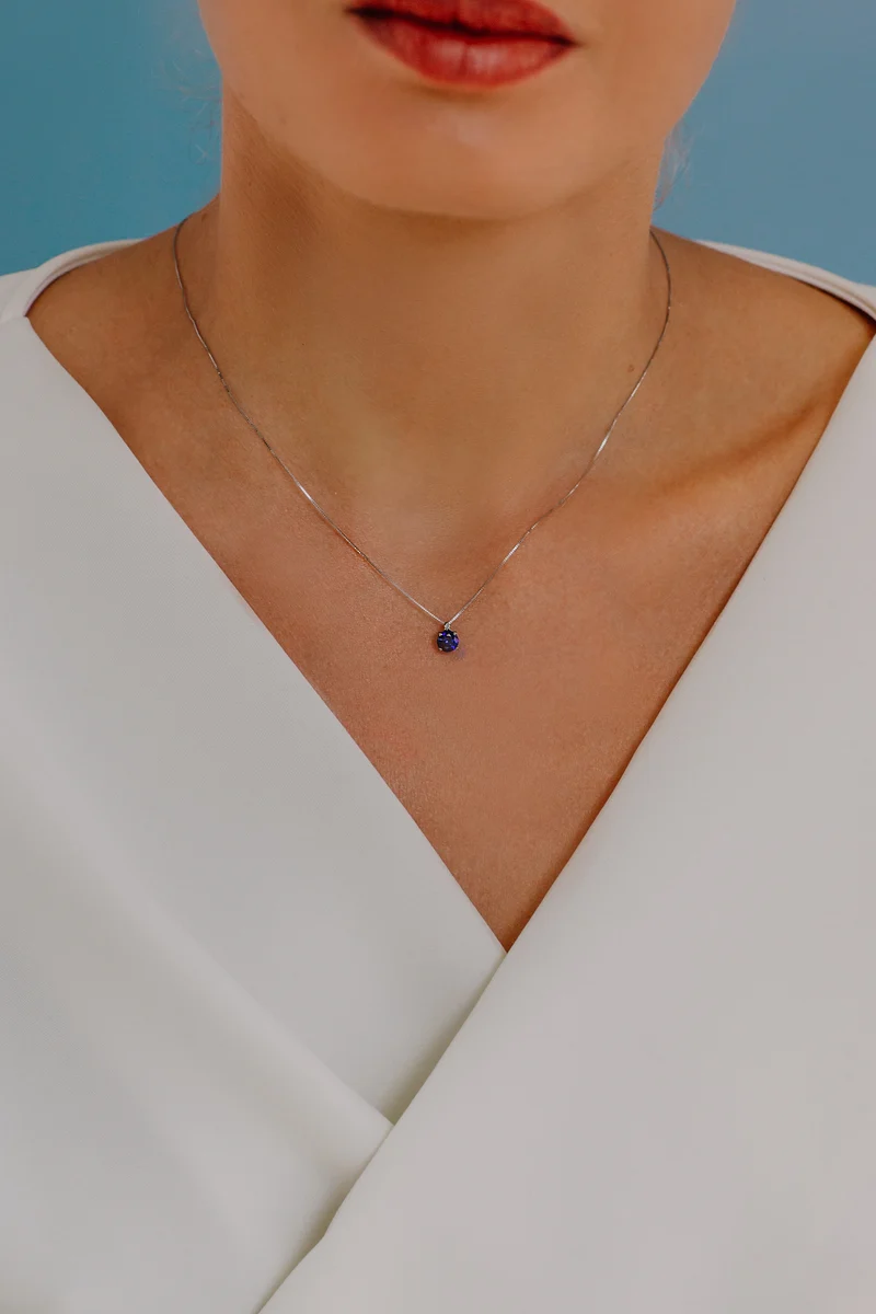 Comete Collana in Oro Diamante e Zaffiro blu tondo GLB1388