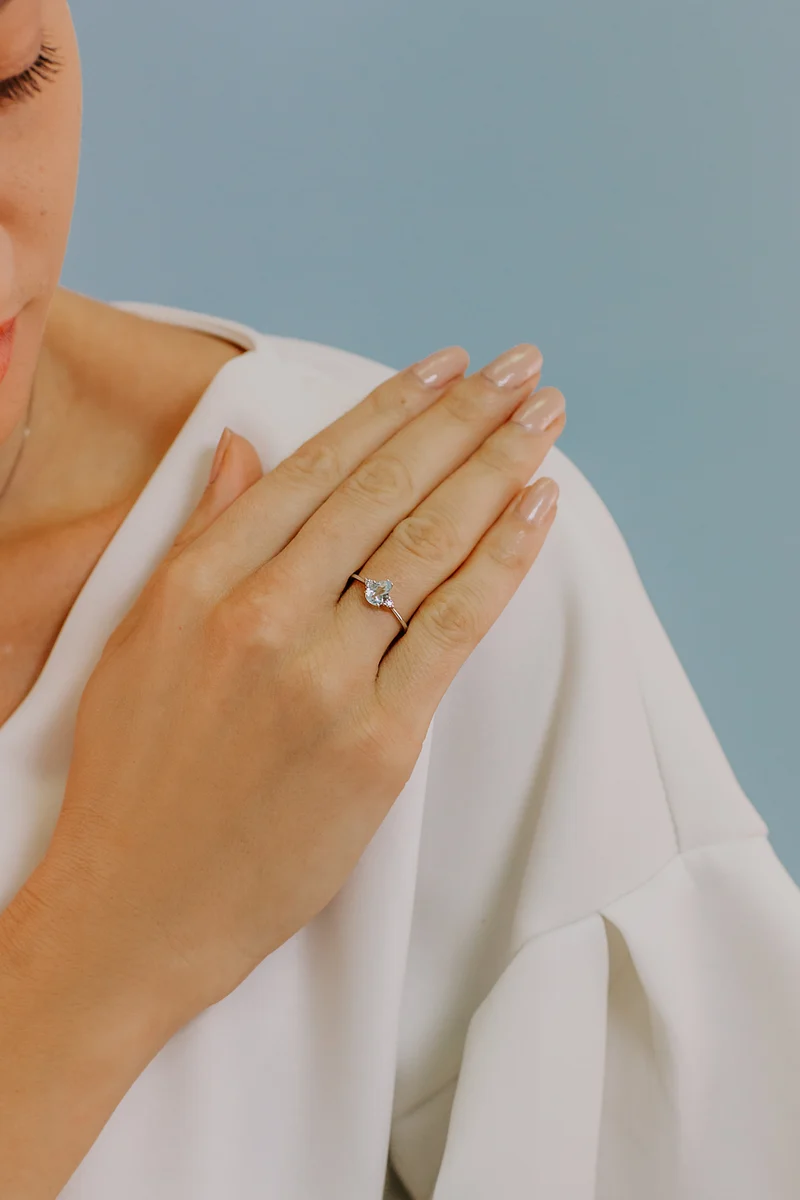 Comete Anello in Oro Diamanti e Acquamarina Goccia ANQ307