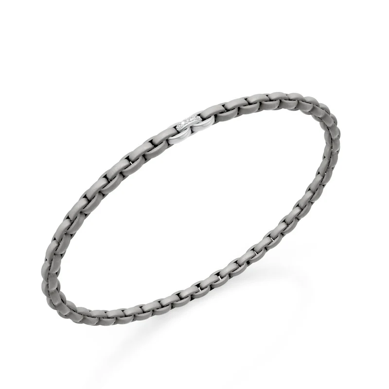 Golay bracciale in titanio grigio, con tre inserti in platino, di cui solo il centrale incassato con diamanti, maglia ovale, 18cm GBR034E3APTDIGR-180