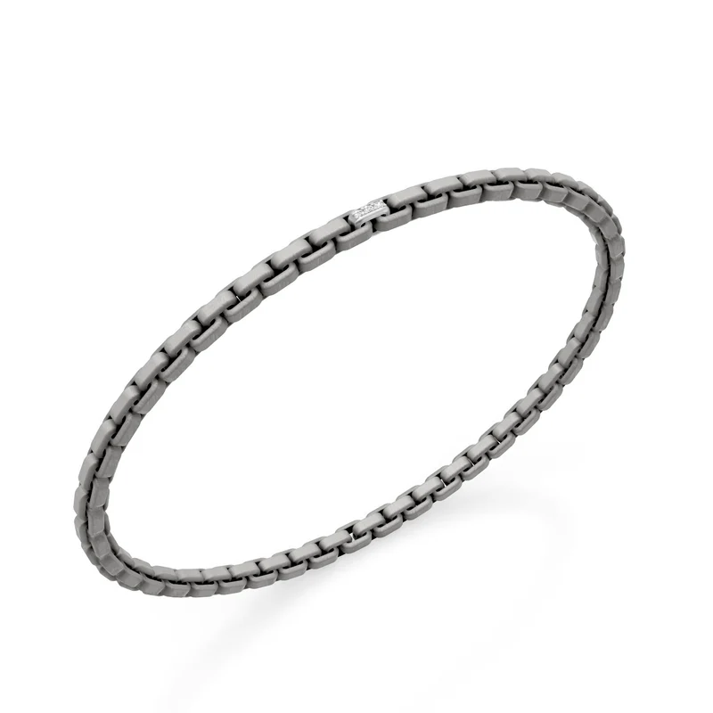 Golay bracciale in titanio grigio, con un inserto pavettato in platino, maglia quadrata, 18cm GBR033E1PTDIGR-180