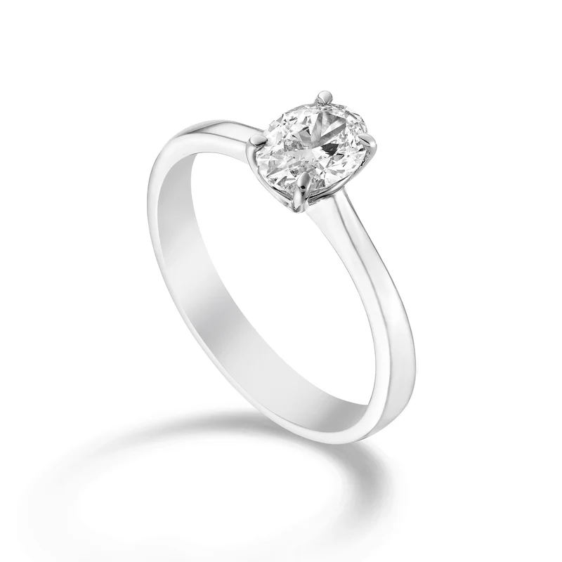 X-Diamond an 18kt lab g.d. ct.0,70 ovale LXDAPU037O4OVDI070