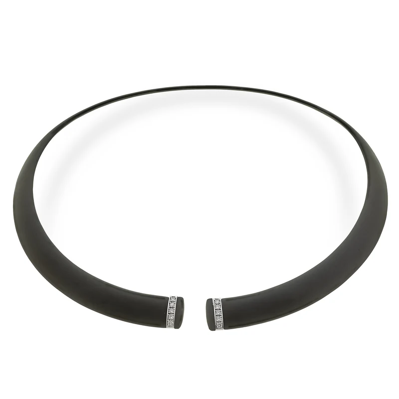 Golay girocollo in titanio nero con elementi in oro bianco 18k, incassati con diamanti, misura media GD013O4DINE_M