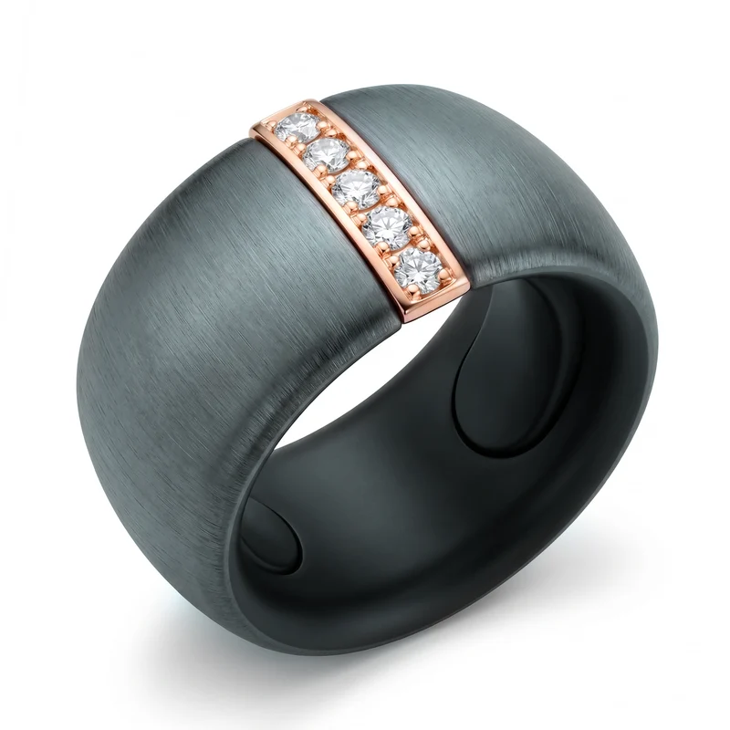 Golay anello fascia in titanio grigio texture e inserto in oro rosa 18kt incassato con diamanti, misura adattabile con cuscinetti dalla 8 alla 14 GAN028O3DIGRTXA-814