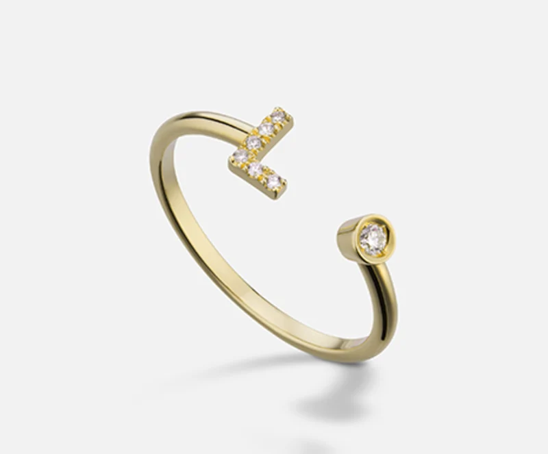 Golay an 9k lettera l small oro giallo diam. ct.0,06 GAFLD1R1